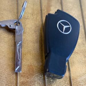 Mercedes-Benz original key and key fob